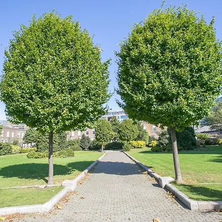 Pearse Street Gardens ダブリン